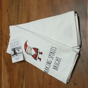 NWT🧑🎄Rae Dunn Christmas Kitchen Towels 2 pc MAKING SPIRITS BRIGHT